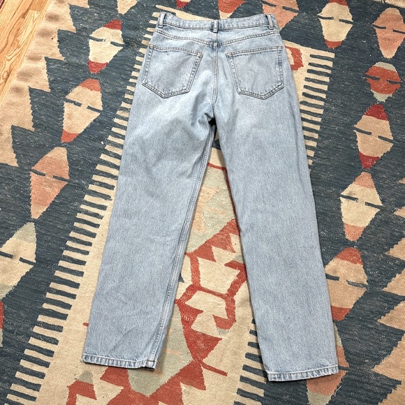 Reformation Cynthia Crop High Rise Light Wash Relaxed Jean Distressed - Picture 10 of 14